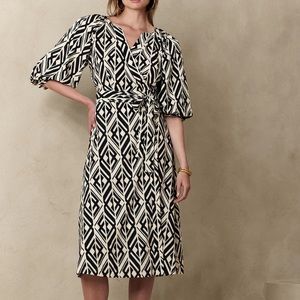 Banana Republic wrap dress size Large